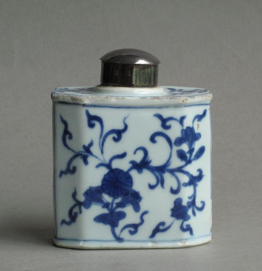 Chinese export tea canister, Yongzheng