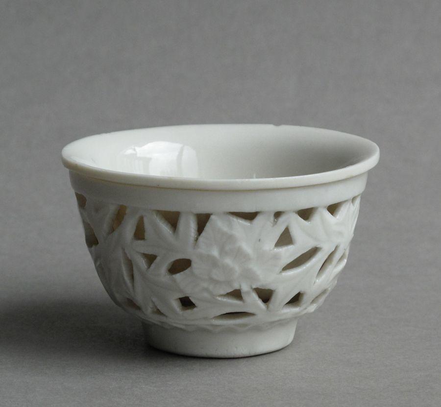 Chinese blanc de Chine reticulated cup