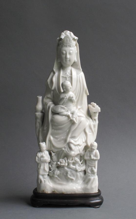 Blanc de Chine figure of Guanyin, Kangxi