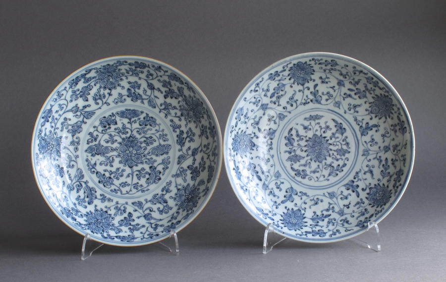 Pair of Chinese celadon-back dishes, Qianlong