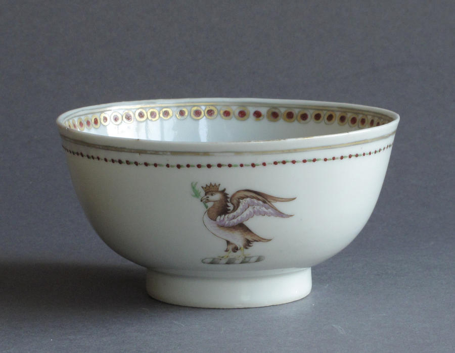 A small Chinese armorial bowl, Qianlong