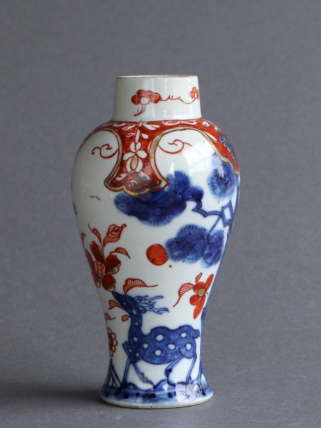 A European-decorated Chinese vase ex Watney collection, Kangxi