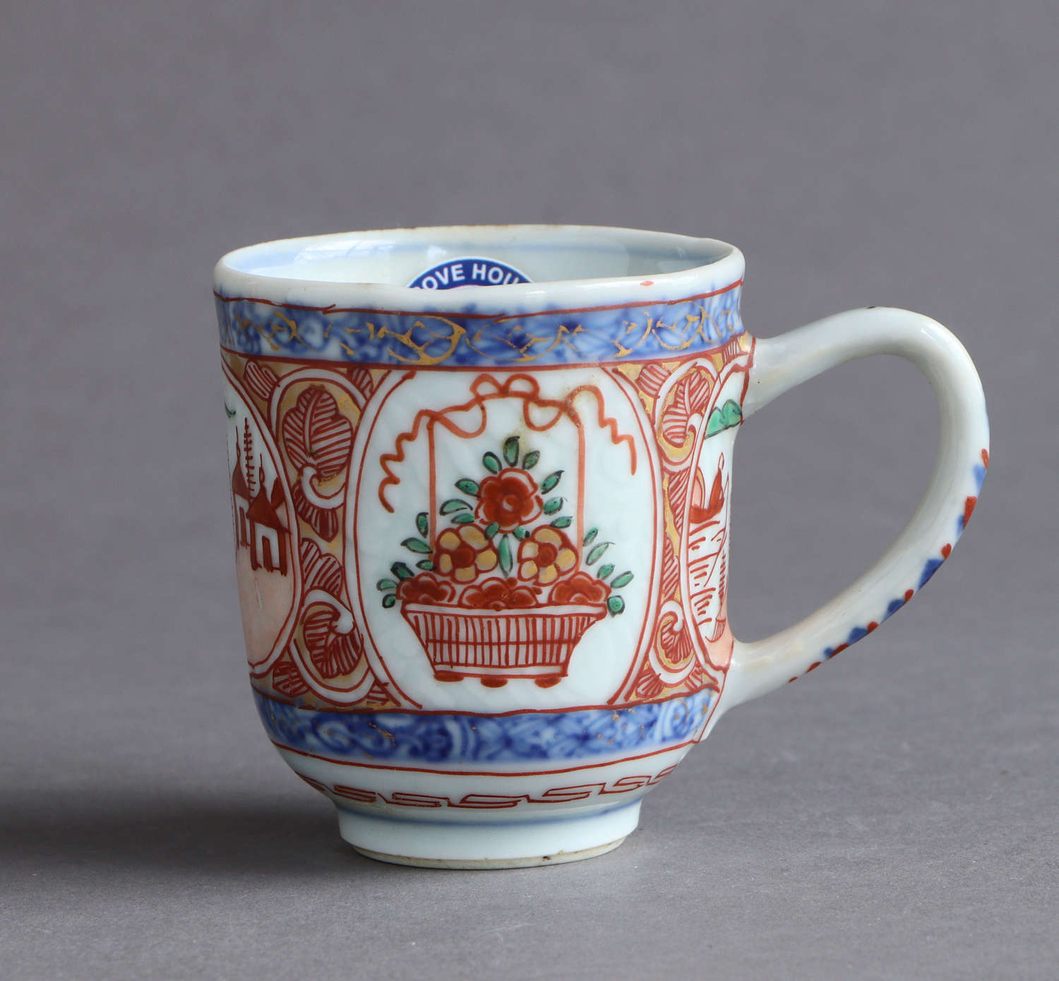 A Dutch-decorated Chinese export coffee cup