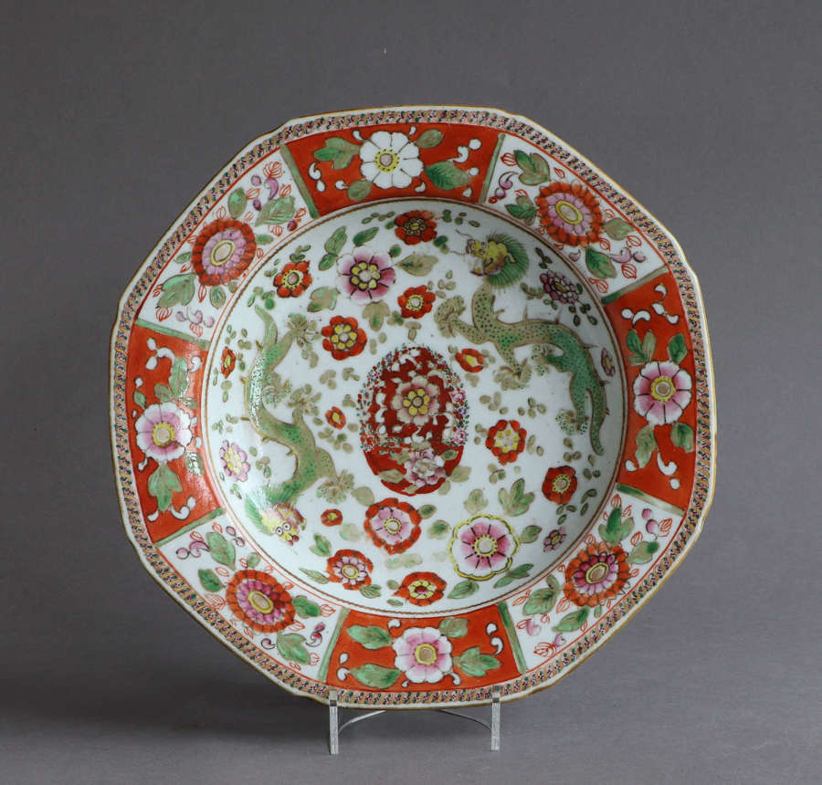 A European-decorated Chinese soup dish