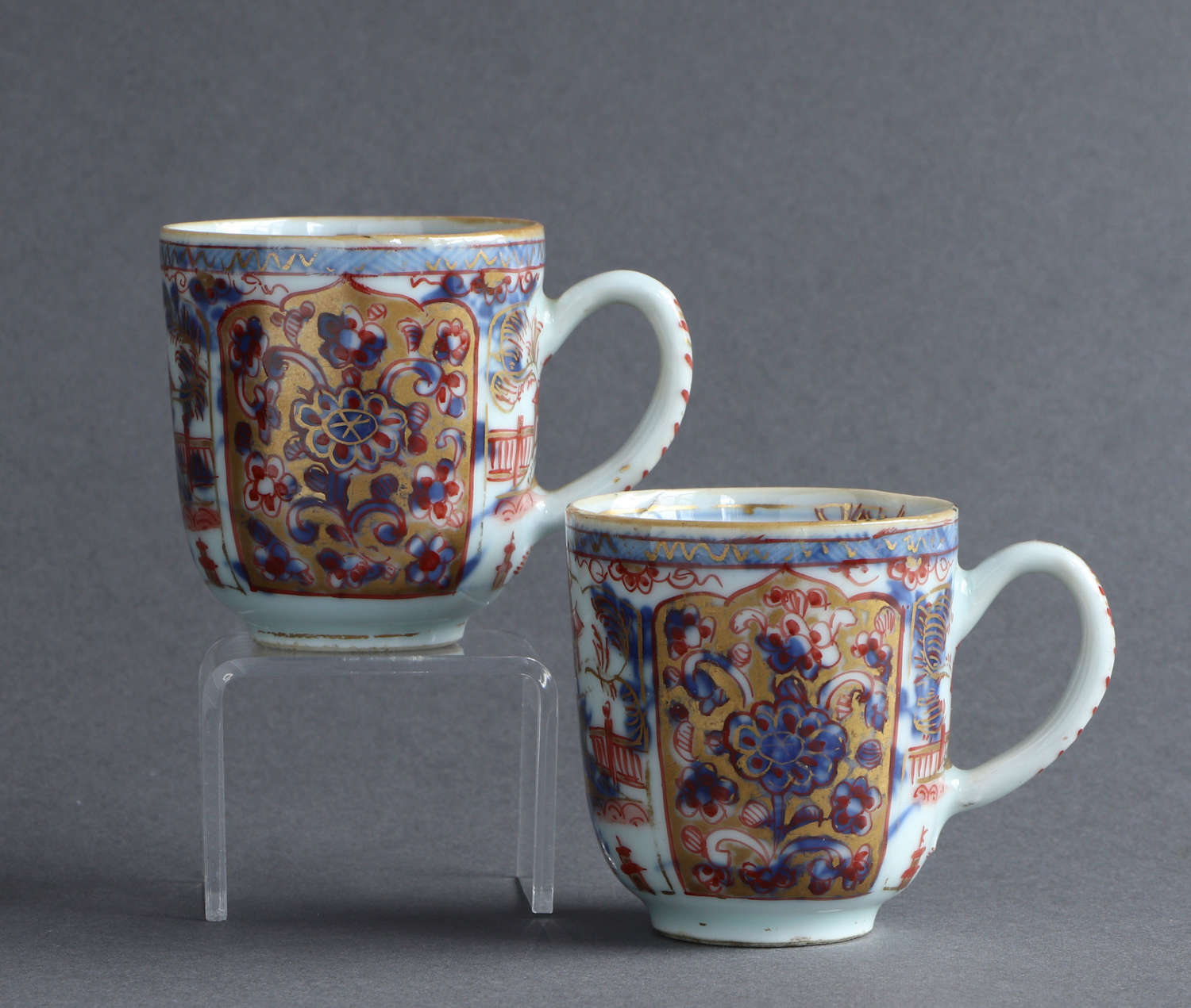 A pair of European-decorated Chinese export coffee cups